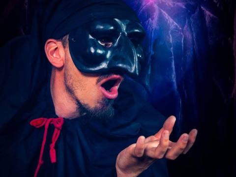 Vesuvio, vesuvio pulcinella nero ritratto